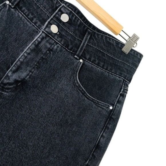 ANN TAYLOR The Straight Crop High Rise Jeans Size 8 - Picture 3 of 12